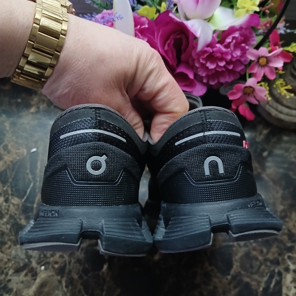 On Cloud X Comfort/Athletic Lifestyle Shoes Size 8 for Women - Picture 8 of 14